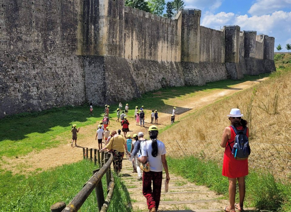 visite des remparts à Provins